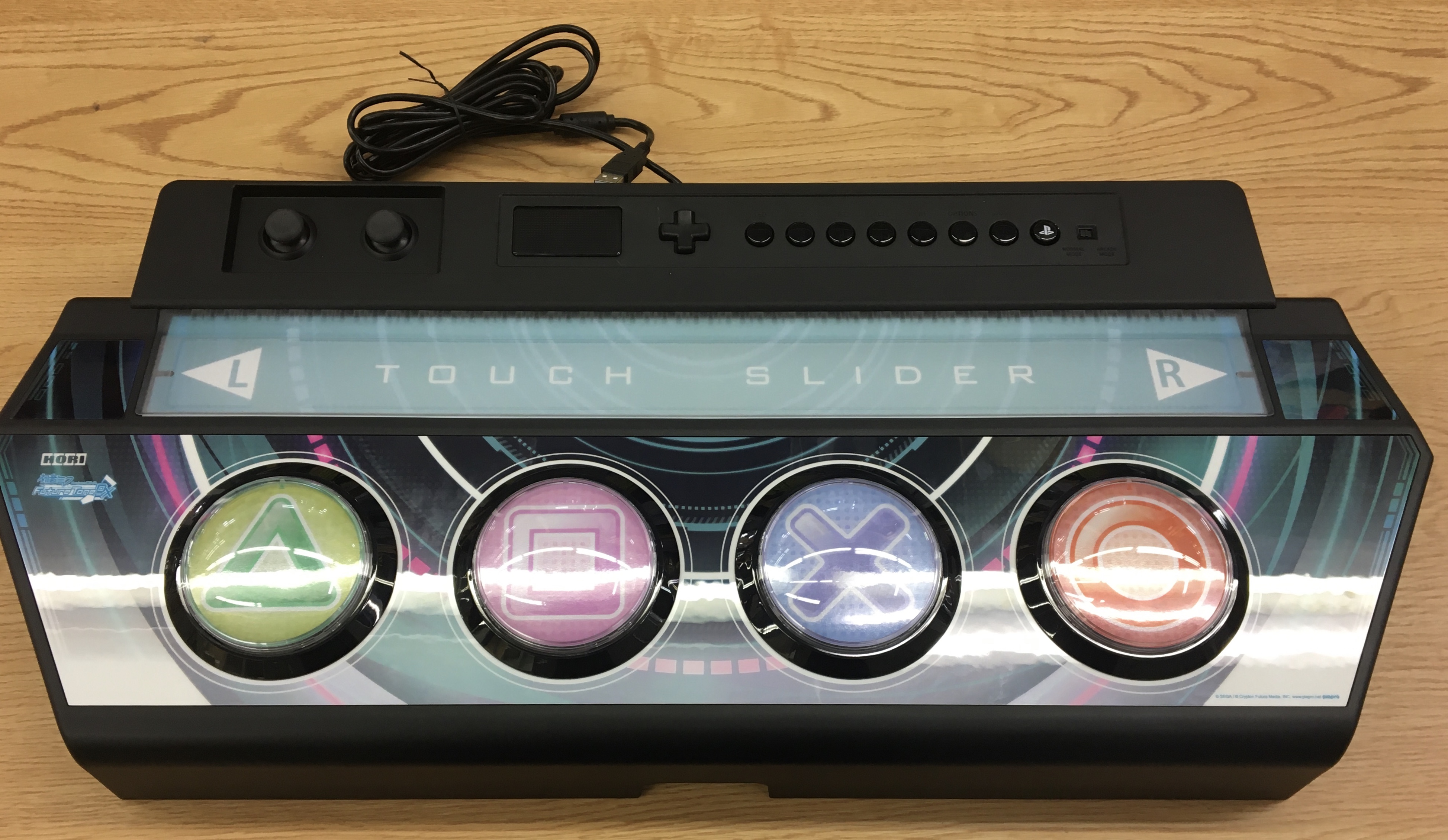 買取情報『HORIの『初音ミク Project DIVA Future Tone DX』専用コントローラー for PlayStation4